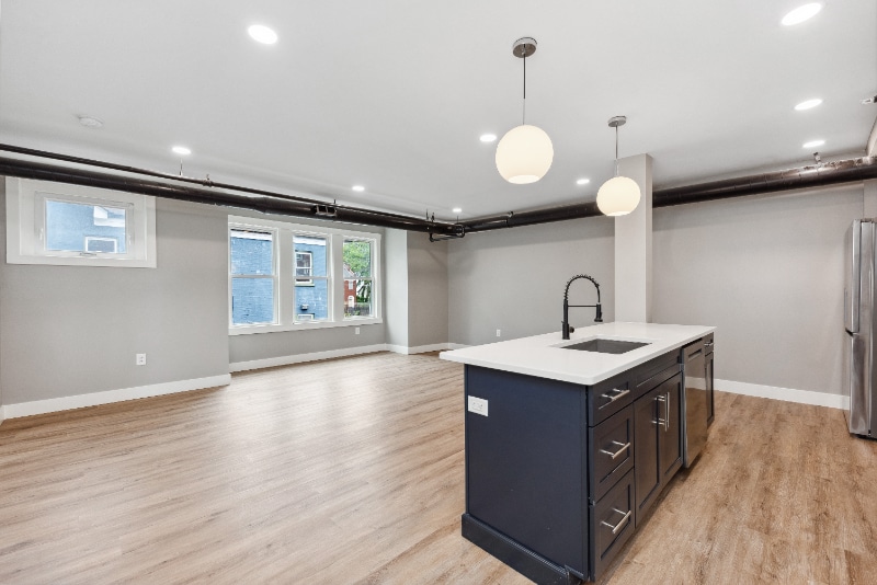 Building Photo - 6011 Madison Rd