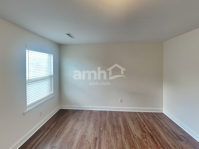 Building Photo - 2761 Bison Ct