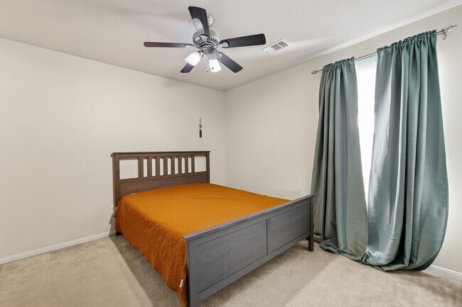 Building Photo - 3326 Zephyr Glen Way