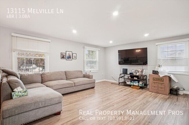 Building Photo - 13115 Melville Ln