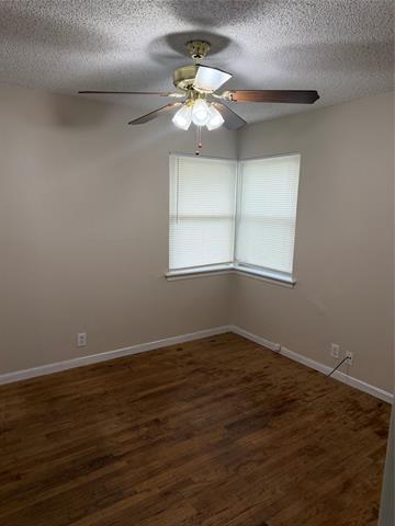 Building Photo - 3253 Millmar Dr