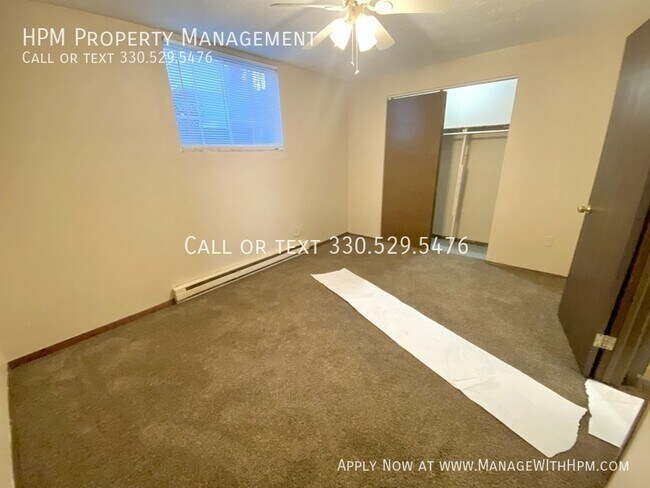 Building Photo - 1821 Ferndale Rd NW