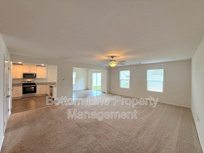 Building Photo - 169 Wellshire Dr
