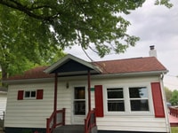 Building Photo - 133 Lakeside Dr