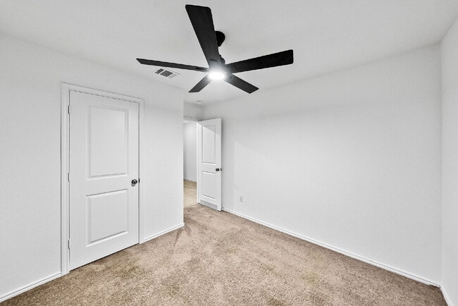 Building Photo - 2 WEEKS FREE RENT with any Lease Signed by June 2026!!!
