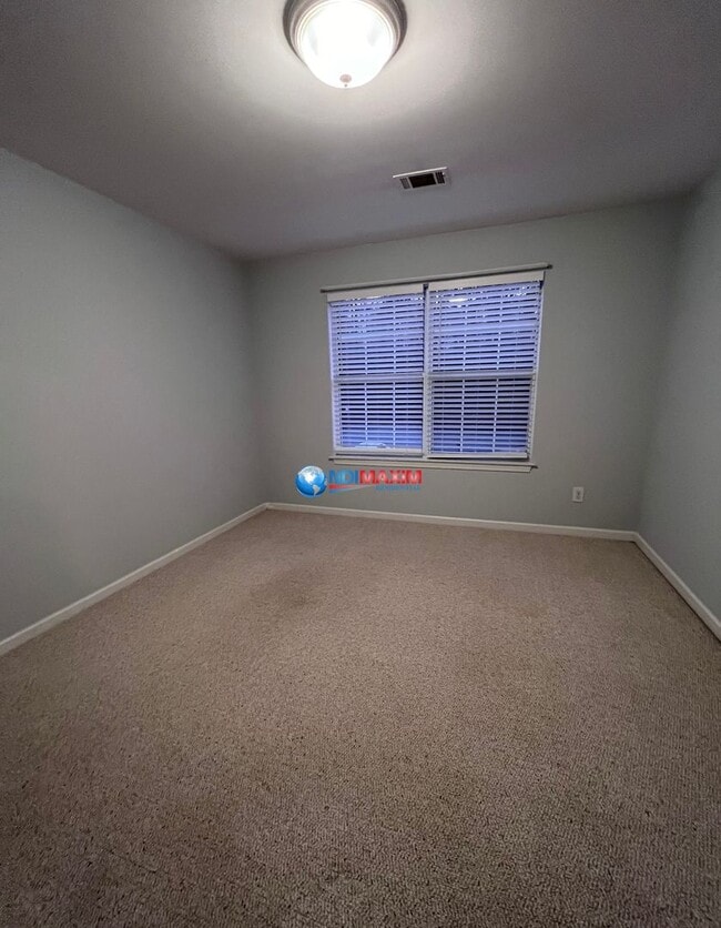 Building Photo - 4066 Parkway Cir NW