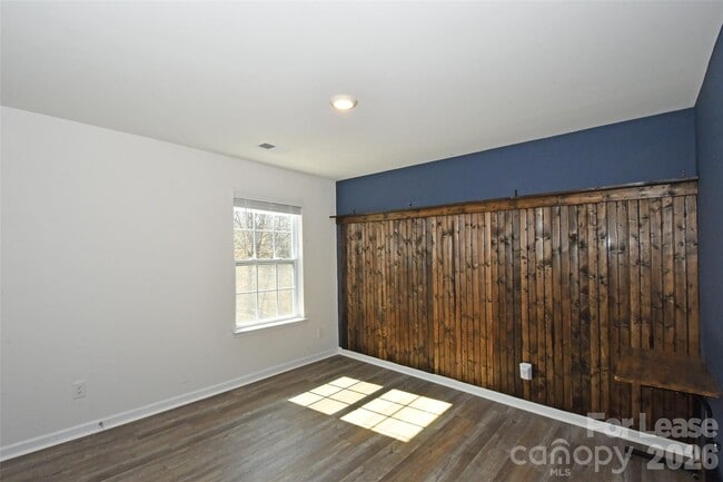 Building Photo - 2970 Sherrills Strm Dr