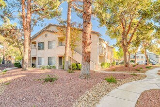 Building Photo - AMERICANA Property Mgmt - Gated 1st floor ...