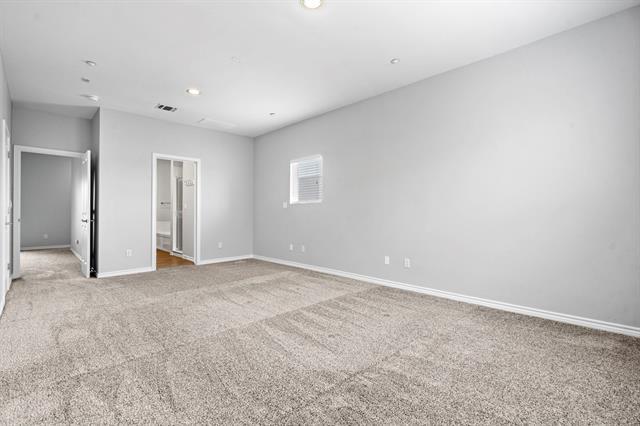 Building Photo - 4412 McKinney Ave
