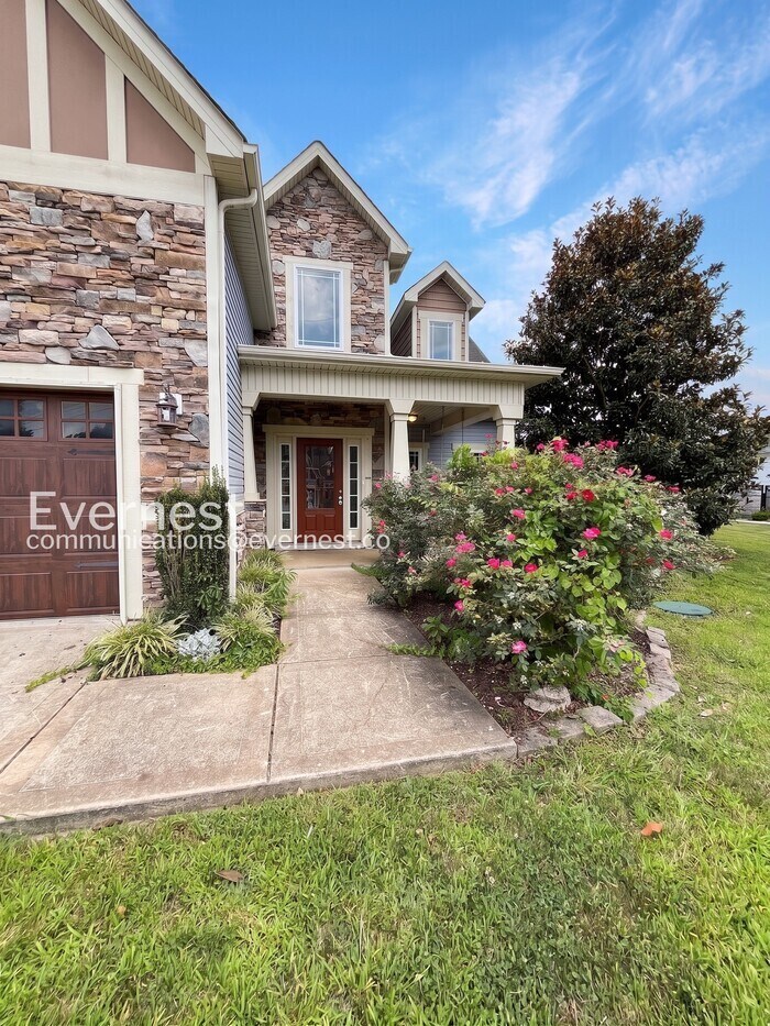 Building Photo - 412 Drema Ct