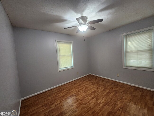 Building Photo - 8121 Maudie Ln