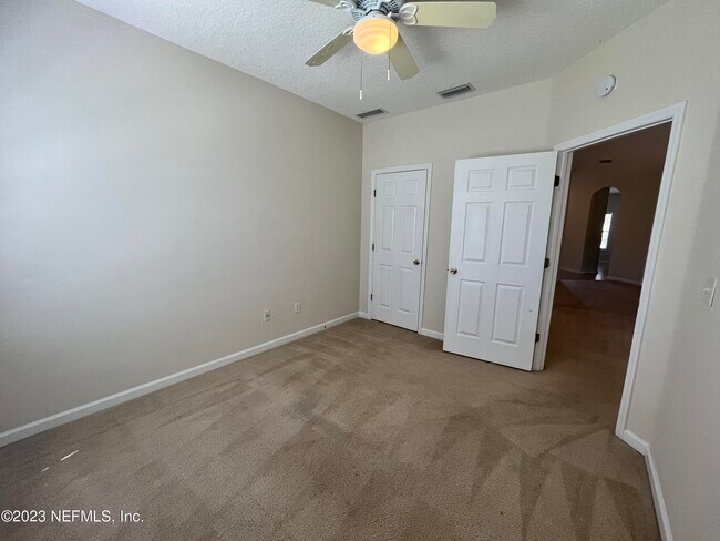 Building Photo - 1590 Calming Water Dr