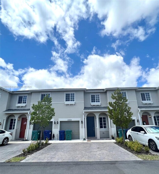 Building Photo - 20838 NW 13th Ave