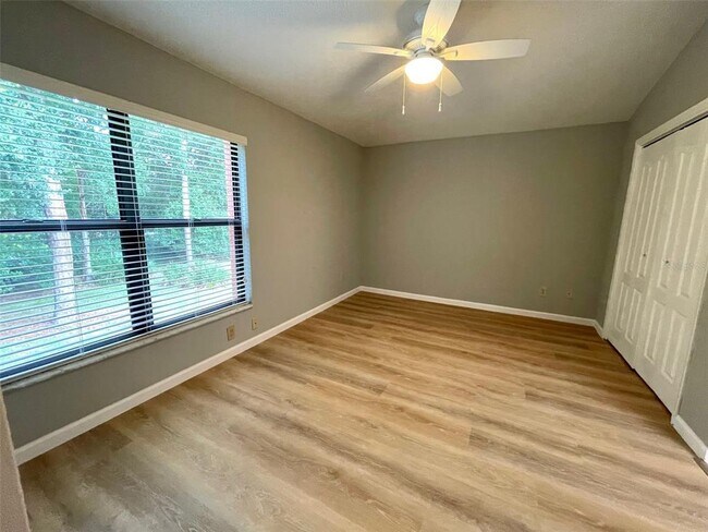 Building Photo - 7531 Sugar Bend Dr