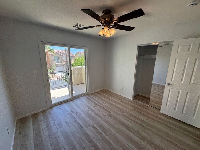 Building Photo - Charming 3 Bedroom, 3 Bathroom, 2-Story Ho...