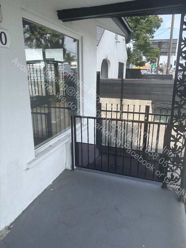 Building Photo - 120 E Century Blvd