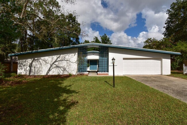 Primary Photo - 3658 NW 40th Pl