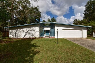Building Photo - 3658 NW 40th Pl