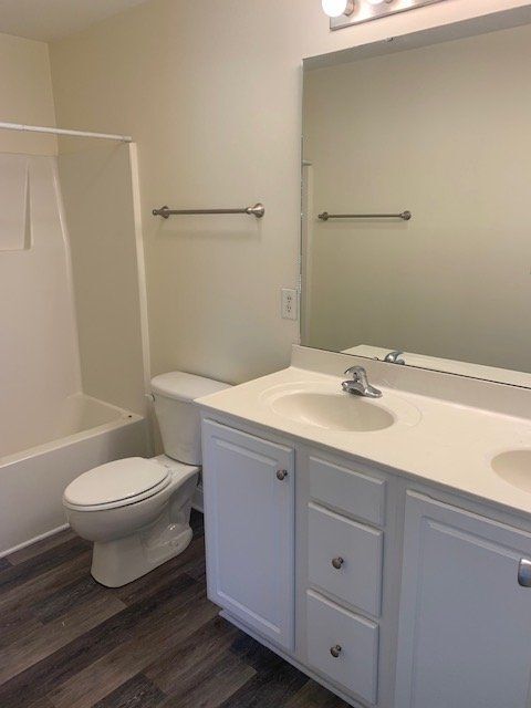 Building Photo - 4109A Brook Creek Ln