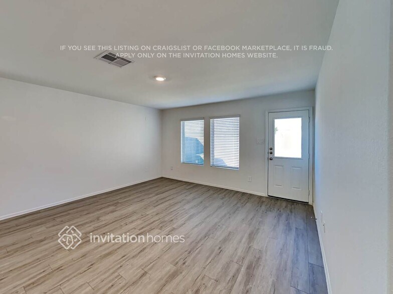 Building Photo - 24014 Laurel Farms Dr