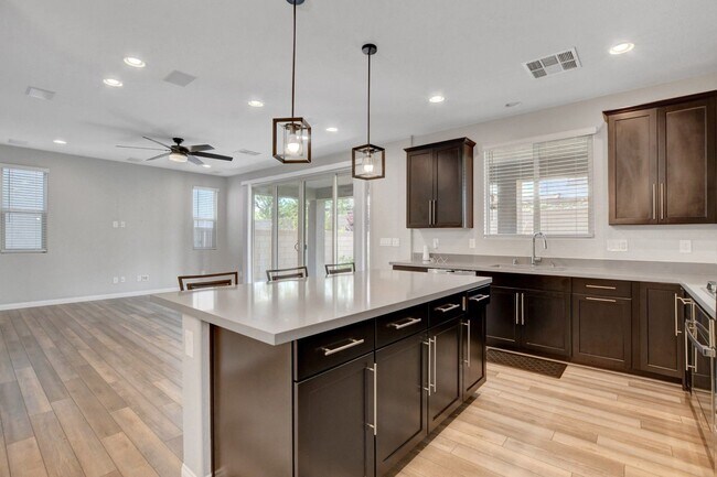 Building Photo - Beautifully Upgraded 4 Bedroom, Two Story ...
