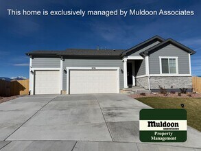 Building Photo - Beautiful modern rancher with everything on one level!