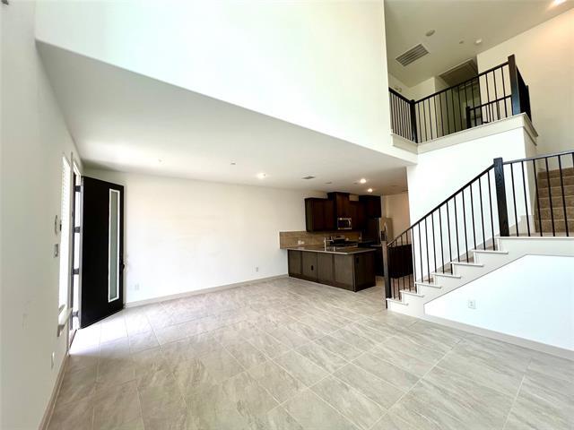 Building Photo - 1755 Montgomery Dr