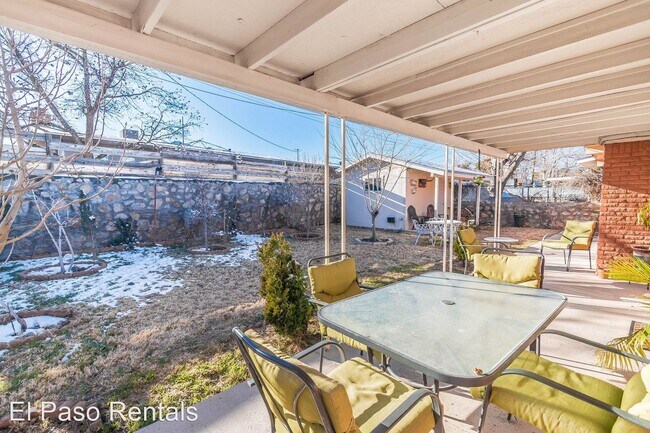 Building Photo - 3 br, 2 bath House - 10037 Kenworthy