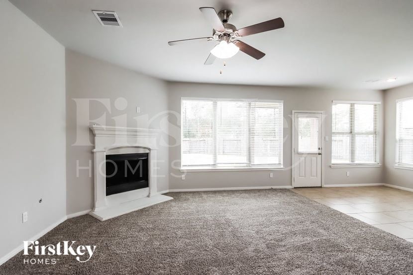 Building Photo - 18707 Antler Trails Court