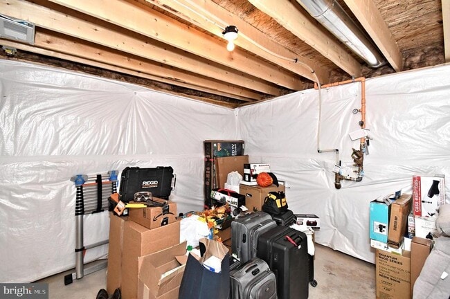 Building Photo - 500 Sterling Dr