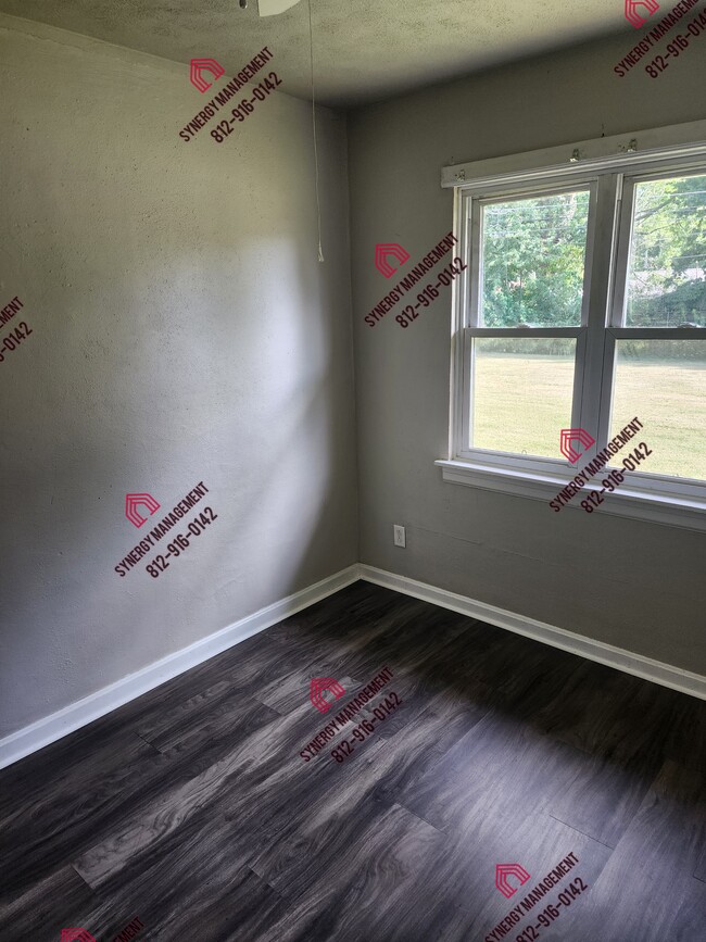 Building Photo - 2051 Covert Ave