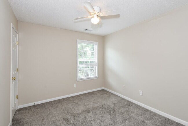 Building Photo - 1159 Dunedin Trail