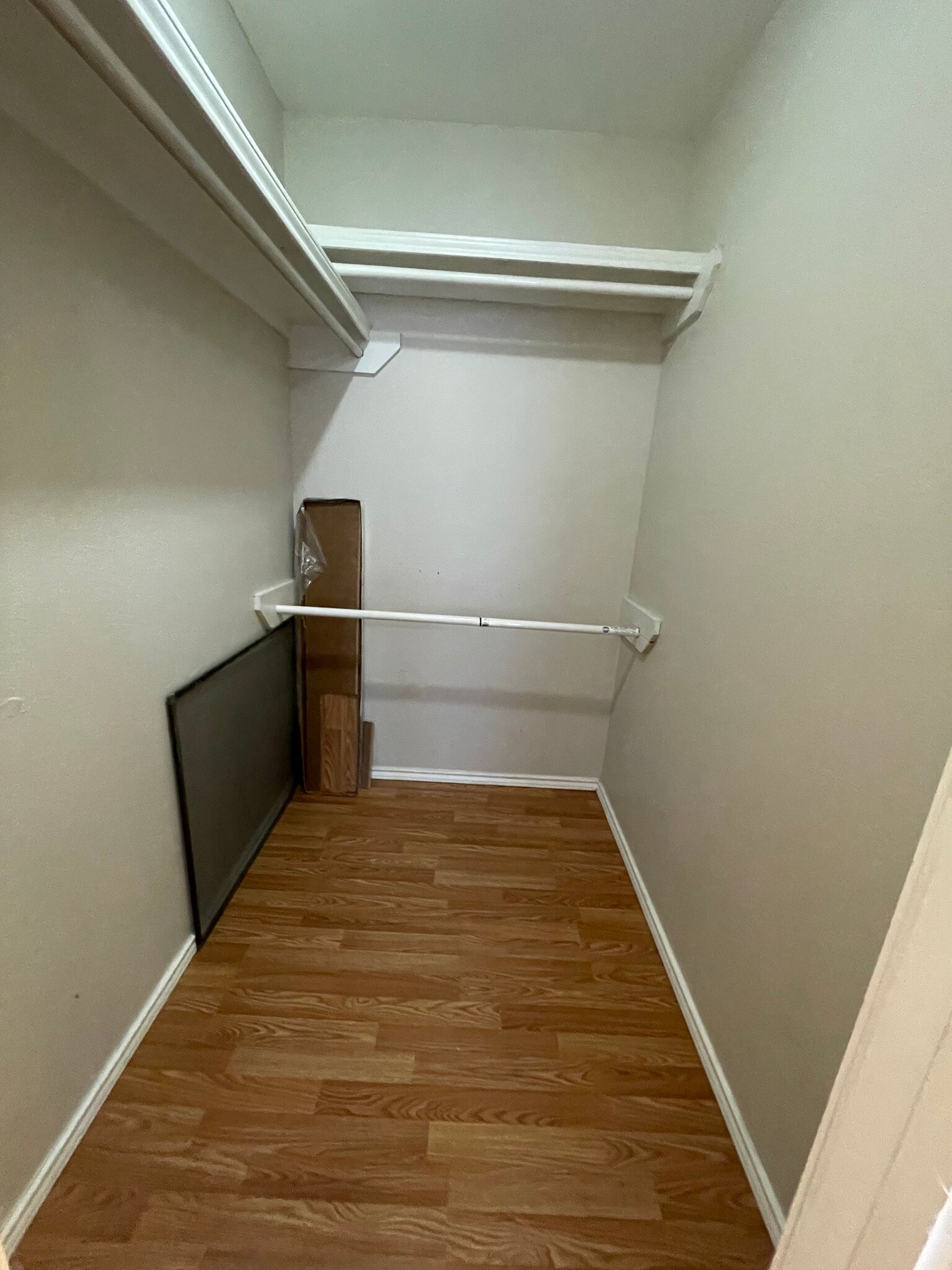 Walk In Closet - 2202 S Tourist Dr