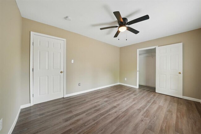 Building Photo - 3615 Seabrook St