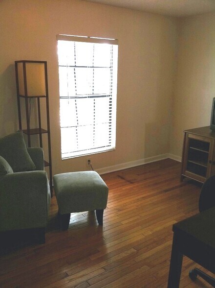 Bedroom 2 - 110 N Tampania Ave