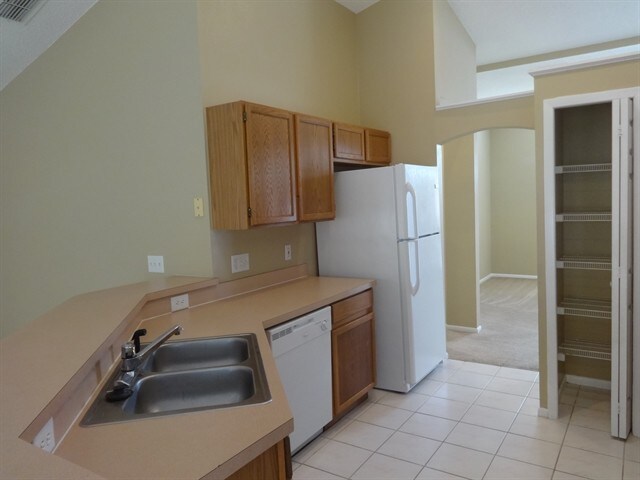 Building Photo - 6804 Sassanon Court