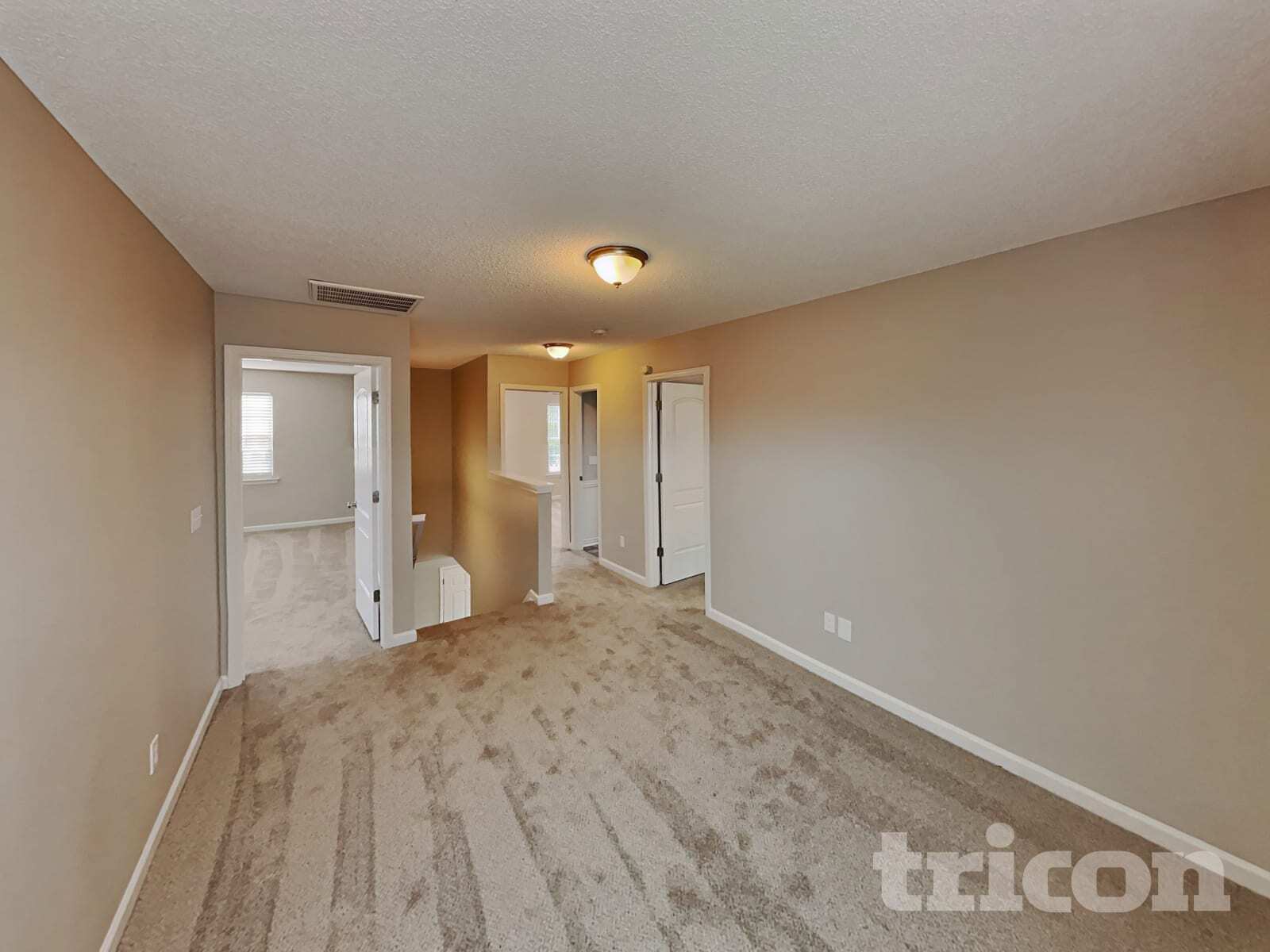 Building Photo - 6103 Glen Way Dr