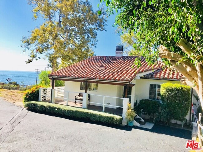 Building Photo - 27355 Pacific Coast Hwy