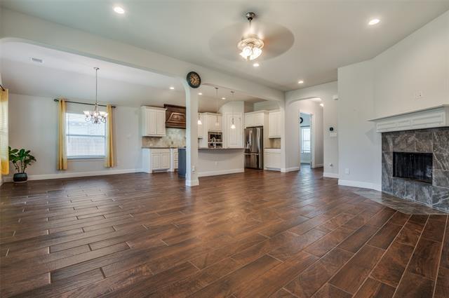 Building Photo - 426 Summer Grove Dr