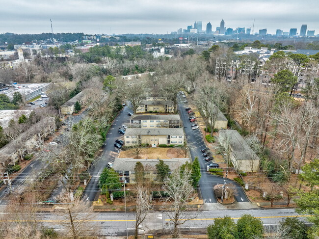 Building Photo - 311 Peachtree Hills Ave NE