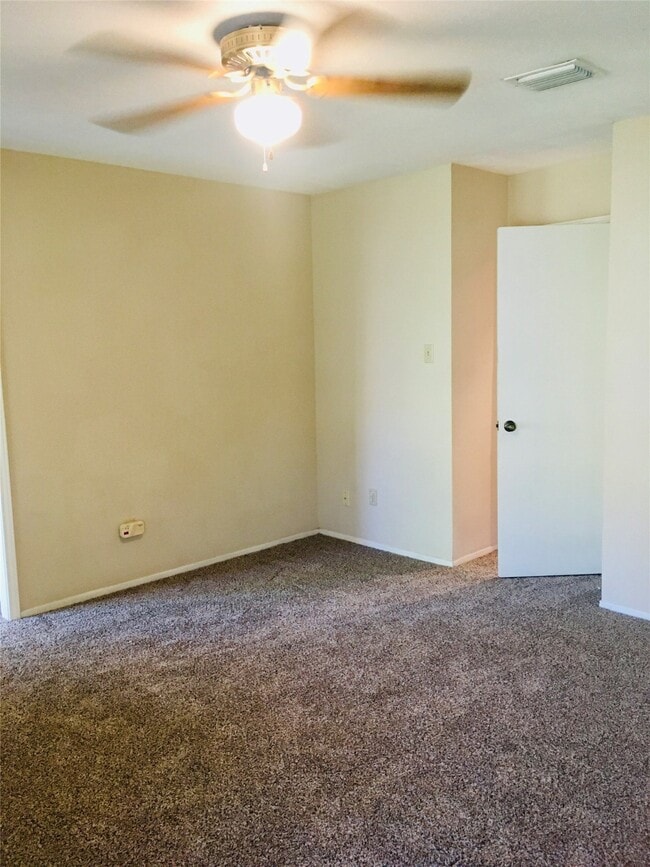 Building Photo - 16406 Moary Firth Dr