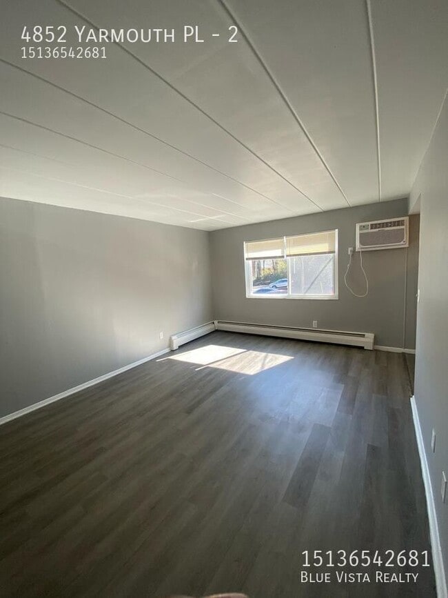 Building Photo - 4852 Yarmouth Pl