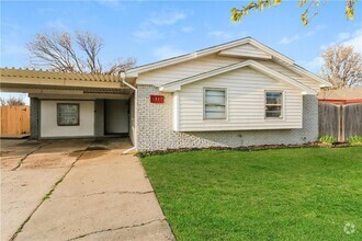 Building Photo - 1317 SW 63rd St