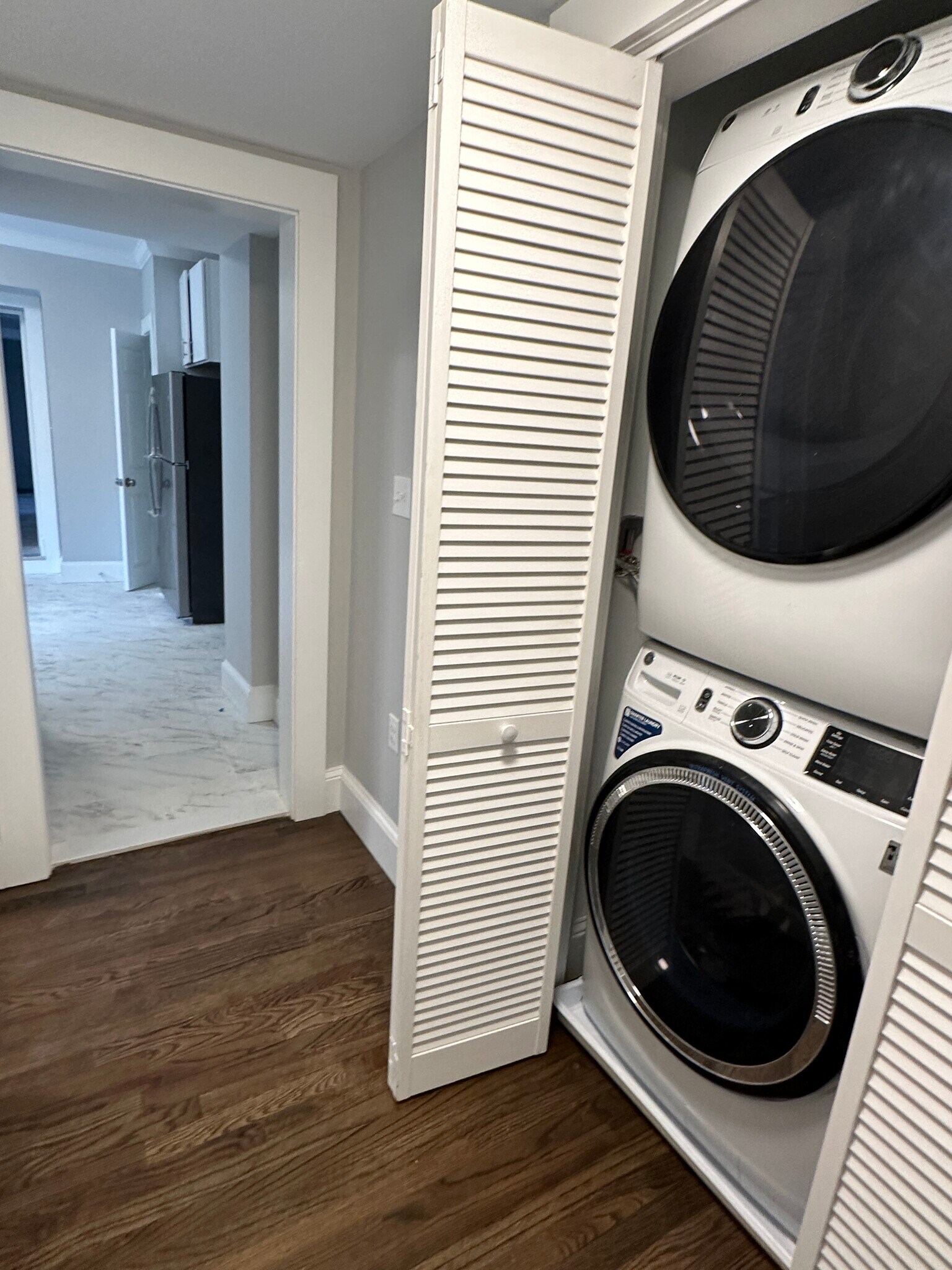 Building Photo - 74 Longwood Ave