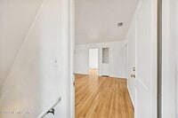 Building Photo - 1248 McDuff Ave S