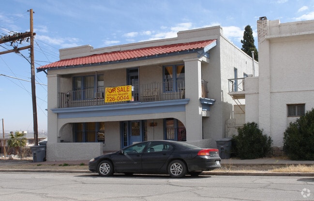 Primary Photo - 208 Crosby Ave