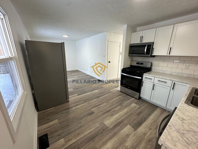 Building Photo - Spacious & Updated 4BR/2BA Home Near Holliday Park — Move-In Ready!