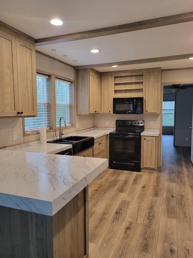 Building Photo - 4052 Saponac Dr