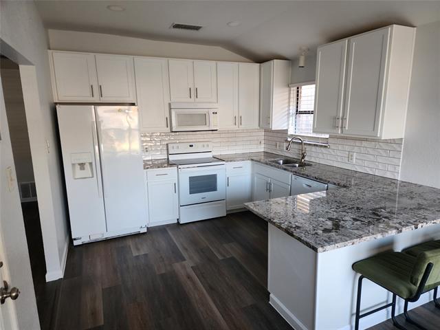 Building Photo - 8240 Willis Ln