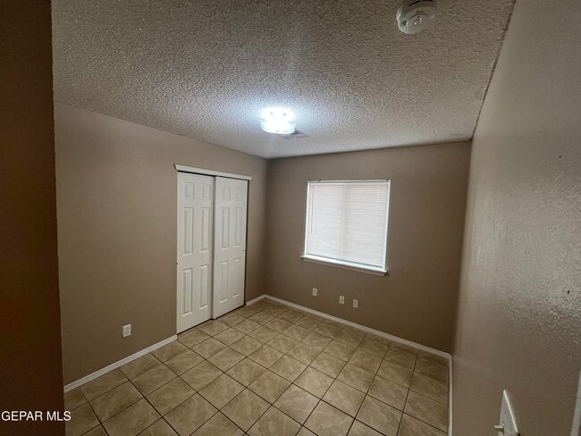 Building Photo - 12345 Tierra Plata Dr